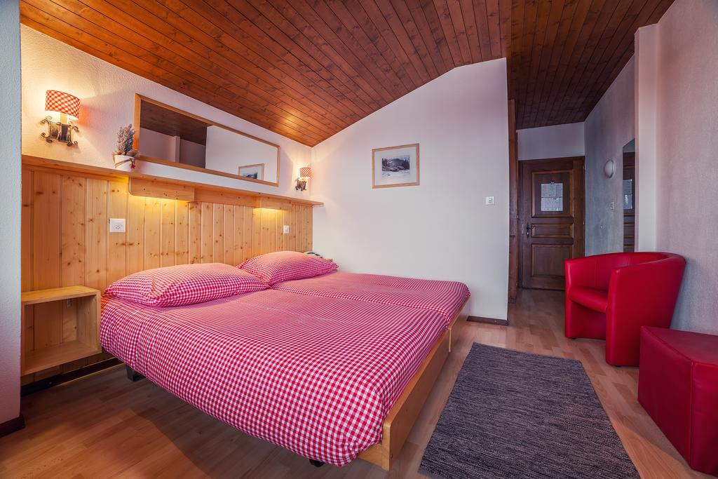 Mirabeau Hotel 3*