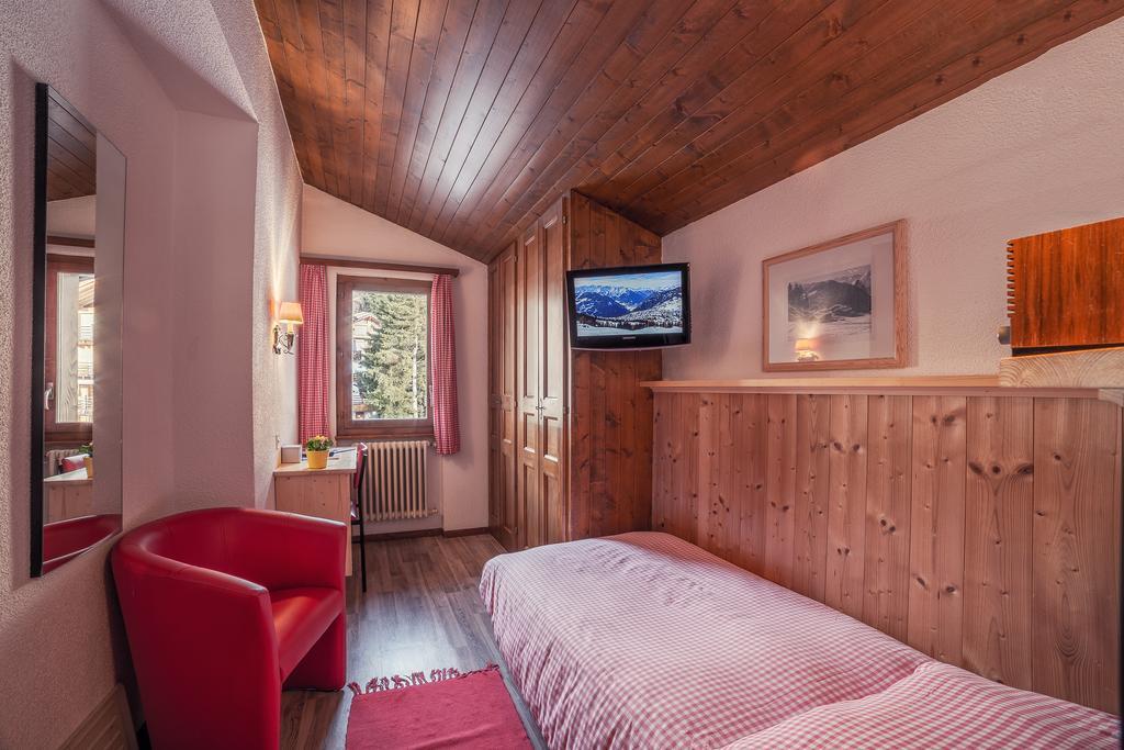 Hotel Mirabeau 3*